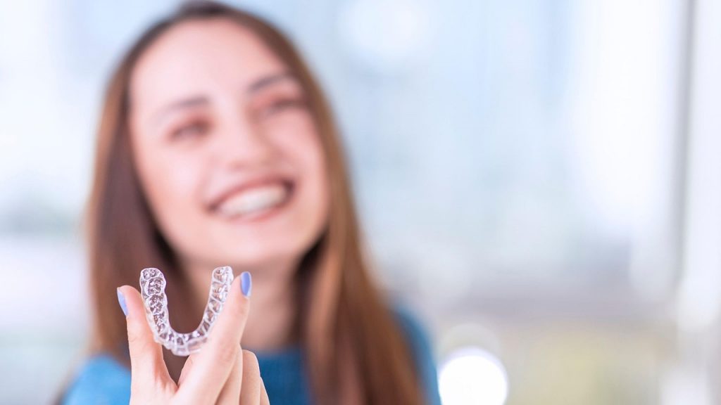 שיפור סדר השיניים למבוגרים